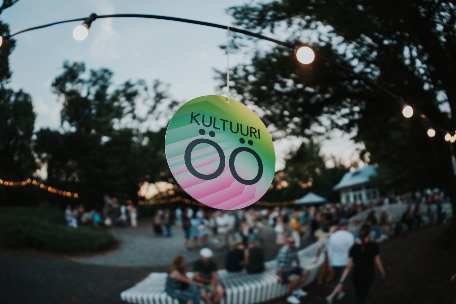 Ostoskeskukset Ja Myym l t Matkalla Tallinnassa